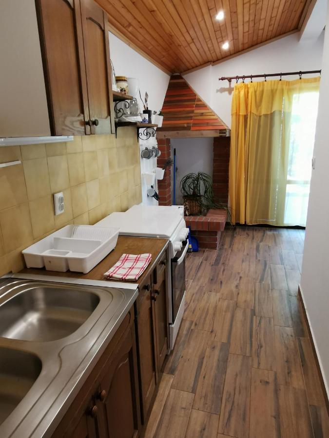 Apartment Kika Ližnjan Екстериор снимка