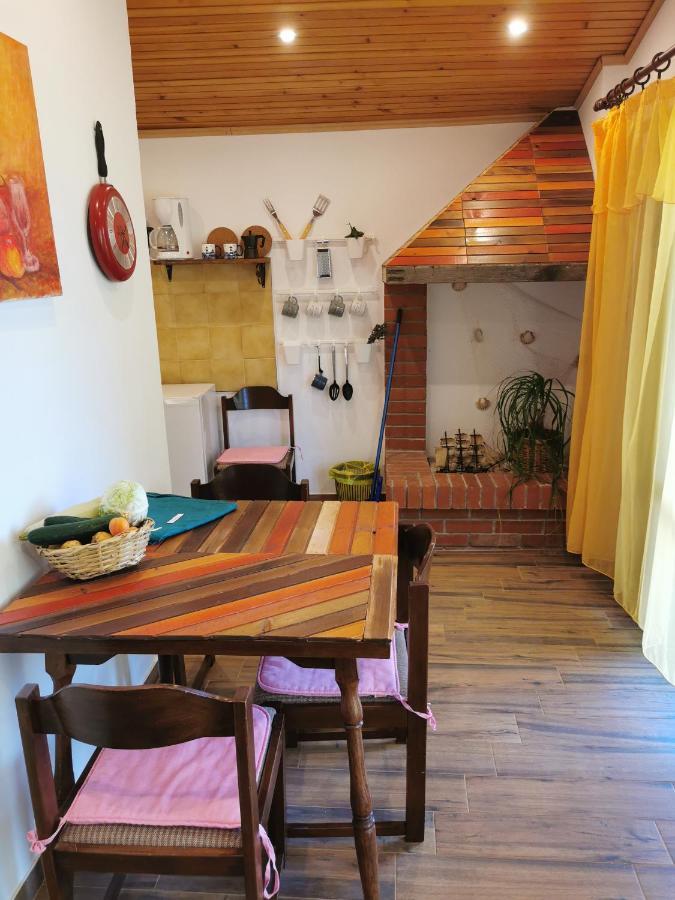 Apartment Kika Ližnjan Екстериор снимка